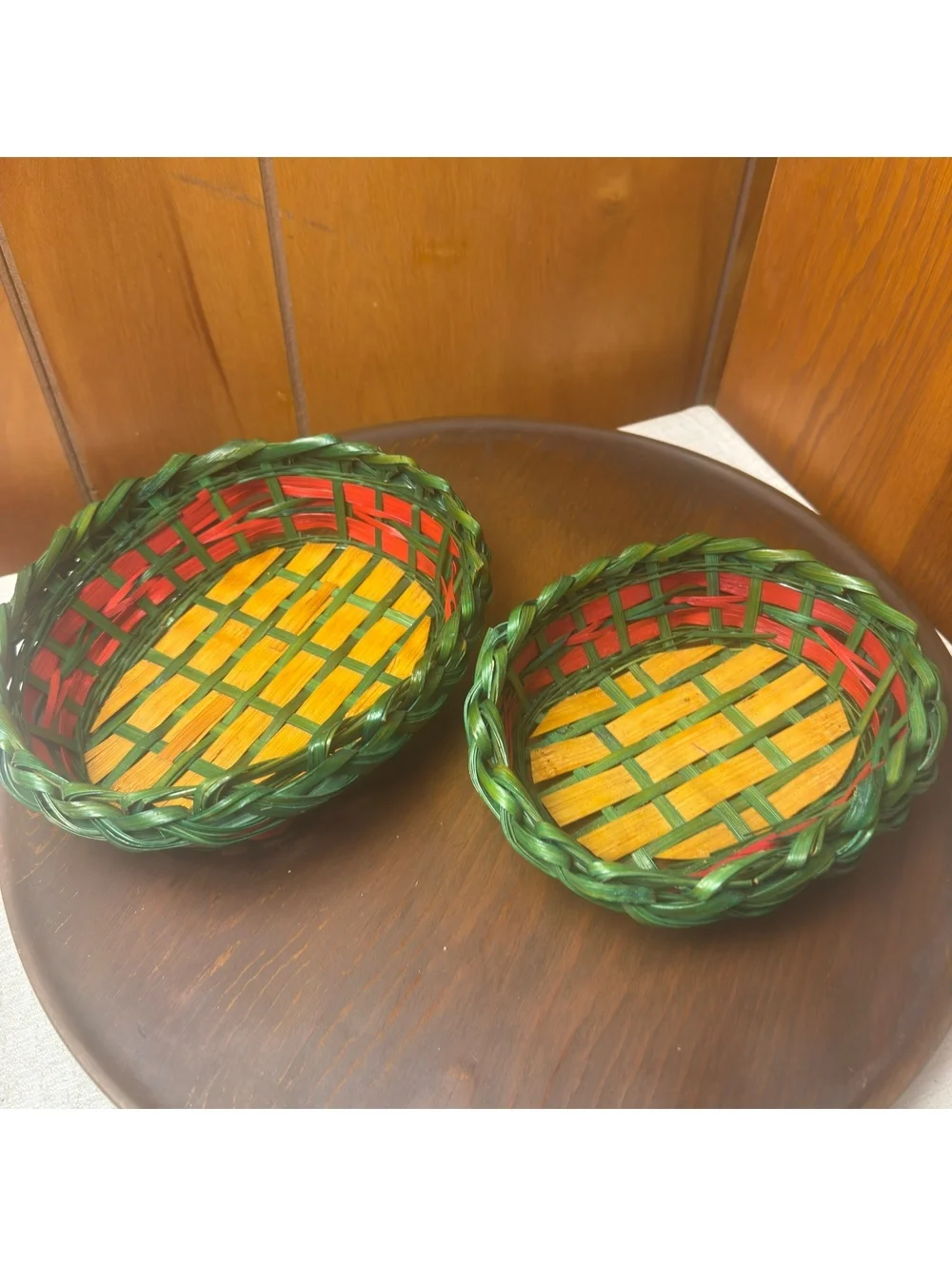 Vintage Christmas Nesting Baskets Set Red Green Yellow Woven Holiday Decor